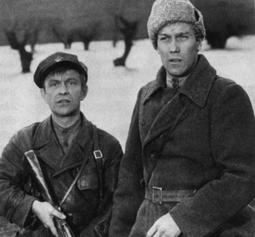 Служили два товарища кадр 2 Служили два товарища кадр 2
