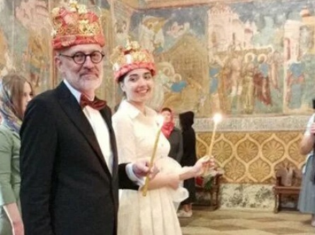 Александр Гордон снова стал папой кадры Александр Гордон снова стал папой кадры