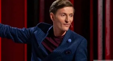 Это позорище!: Павел Воля раскритиковал старые выпуски шоу Comedy Club кадры Это позорище!: Павел Воля раскритиковал старые выпуски шоу Comedy Club кадры