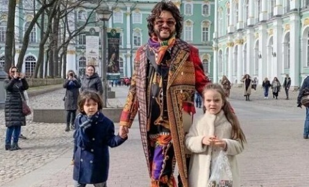 Киркоров навестит дочь в Америке кадры Киркоров навестит дочь в Америке кадры