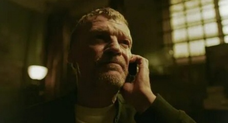 Меньшиков недоволен своим выбором кадры Меньшиков недоволен своим выбором кадры