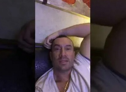 Михаил Терехин оскорбил зрителей Дома 2 кадры Михаил Терехин оскорбил зрителей Дома 2 кадры