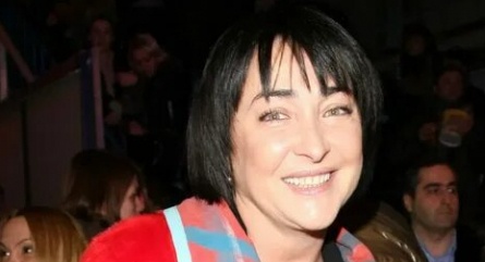 Простите, я нетрезвая: Лолита появилась на шоу босиком кадры Простите, я нетрезвая: Лолита появилась на шоу босиком кадры