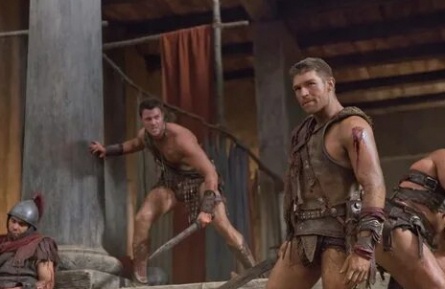 Спартак: Кровь и песок Легенды. Зверь в яме кадры