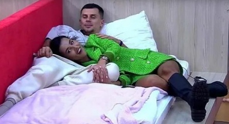 Участник Дома 2 Иван Барзиков не оценил сюрприз возлюбленной кадры Участник Дома 2 Иван Барзиков не оценил сюрприз возлюбленной кадры