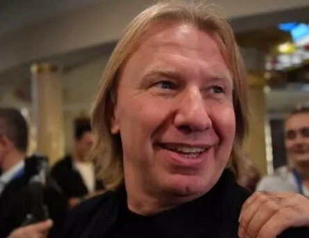 Виктор Дробыш получил на юбилей Ягуар кадры Виктор Дробыш получил на юбилей Ягуар кадры