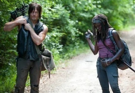 Ходячие мертвецы идут по следу режиссера кадры Ходячие мертвецы идут по следу режиссера кадры