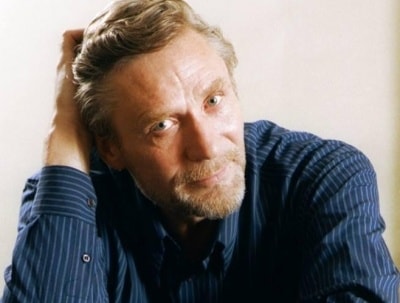 74 летний Михайлов на прощании с Началовой прочел строки из стихотворения Гафта