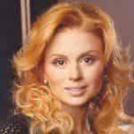Анна Семенович вырвалась в радиоэфир