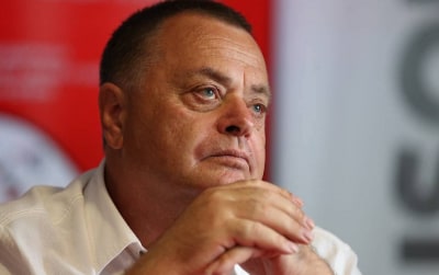 Отец Фриске вступился за ее сестру