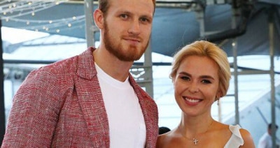 Сама считает Телегина идиотом: Миро назвала Пелагею виноватой в скандале вокруг развода