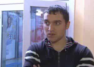 Участник Дома 2 Виталий Славянский жалуется на девушку
