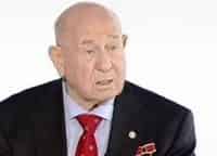 Алексей-Леонов-Прыжок-в-космос
