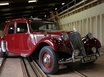 Авто-SOS,-лучшее-Лексус-Ай-Эс-двести