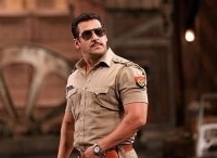 программа Bollywood: Бесстрашный снова в бою