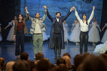 программа ТВ 1000: Библиотекари: Следующая глава И карточный домик