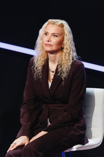 программа Пятница: Большие девочки Дочки матери 11 серия