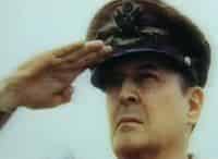 Бурбон,-бомба-и-отставка-главкома