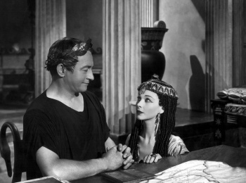 Цезарь-и-Клеопатра