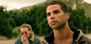 программа Кинопремьера: Достать стволы