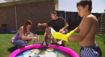 программа TLC: Экстремальные способы экономии День дешевой прически