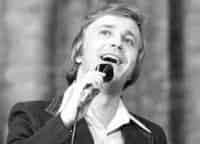 Евгений-Мартынов-Последний-романтик