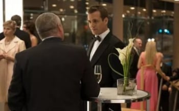 программа FOX: Форс мажоры Война