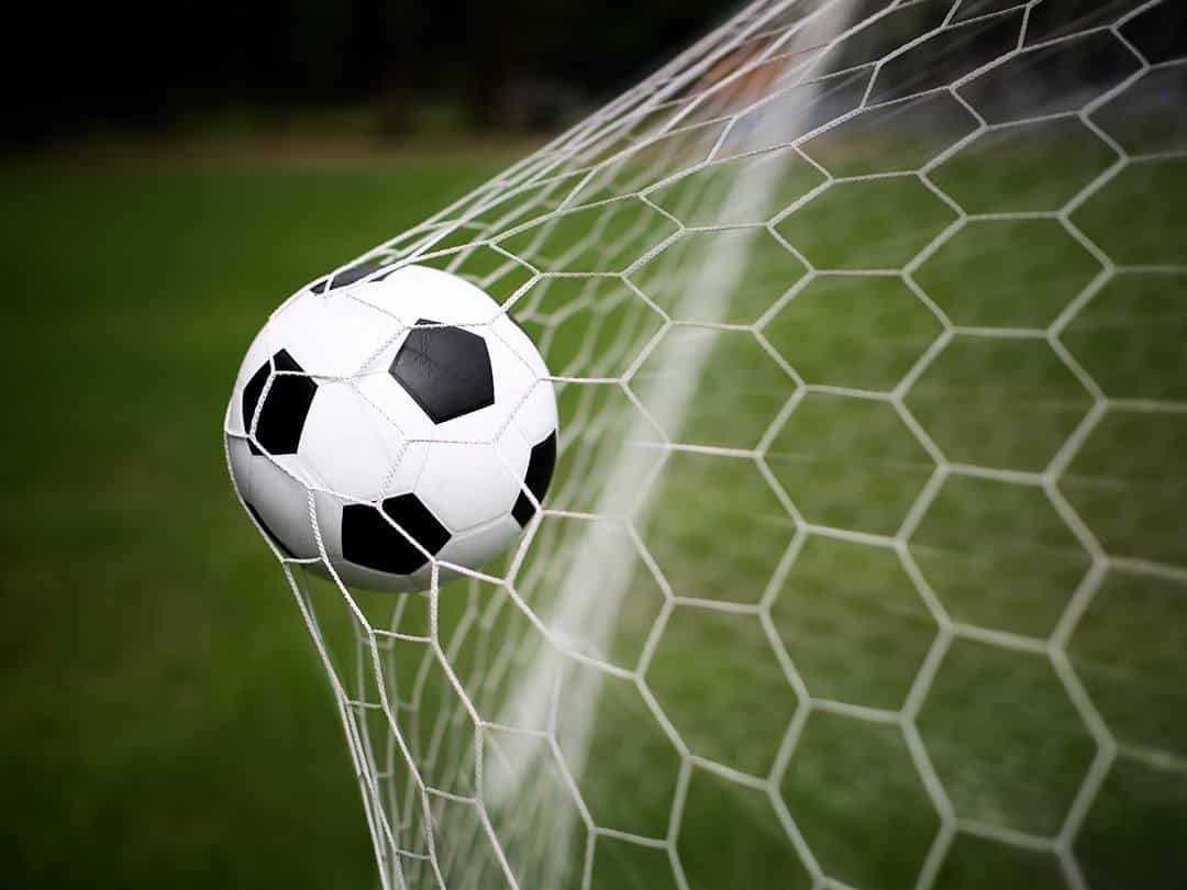 Футбол-Чемпионат-Франции-Лион-ПСЖ