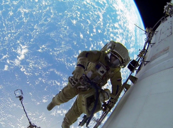 программа Техно 24: Год на орбите Возвращение домой