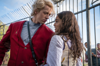 программа ТВ 1000: Голодные игры: Баллада о змеях и певчих птицах