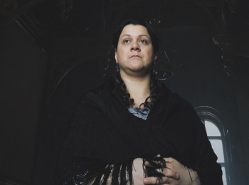 программа Первый канал: Империя: Анна Иоанновна Елизавета Петровна