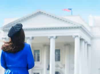 программа Amedia Hit: Импичмент: Американская история преступлений 5 серия