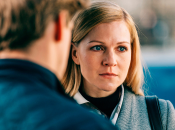 Ищу-девушку-с-голубыми-глазами-1-серия