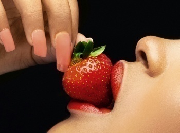 программа Русская ночь: Клара, страсть к подчинению