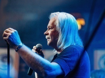 программа Ностальгия: Концерт Сергея Скачкова 2 серия