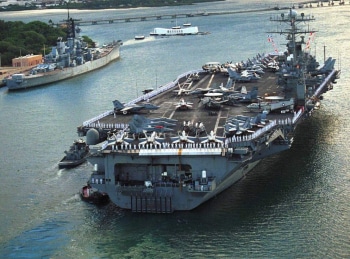 Легендарные-корабли-LST-325