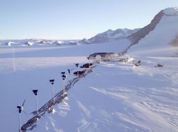 Les-gardiens-de-l-Antarctique