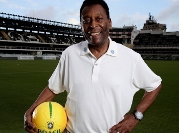 программа Sony Turbo: Лицом к лицу Футбольные титаны 13 серия