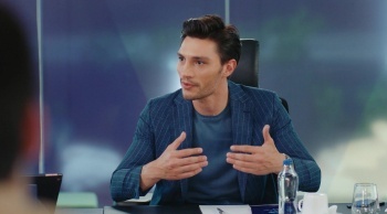 программа ТВ 1000: Любовь, разум, месть 5 серия