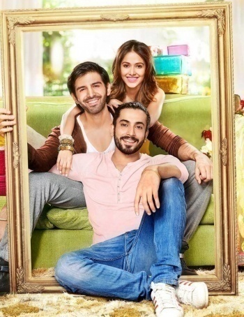 программа Bollywood: Любовный треугольник
