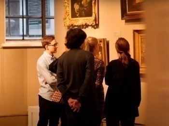 Мадонна-с-младенцем-Симоне-Мартини