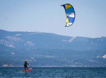 программа Fast & FunBox: Мастера кайтинга Вэйфан, Китай, World Serie Foil Kite