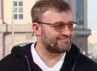 программа Время: Михаил Пореченков Обаятельный хулиган