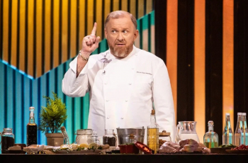 программа Пятница: Молодые ножи Пельмени со всего мира