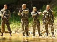 Морские-дьяволы-4-Чужой-среди-чужих-Ограбление-по-русски-На-глубине-Четырнадцатилетний-капитан-Море-страха