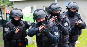 программа Пятый канал: Наш спецназ Калининград Вторая жизнь Калигулы Часть 1