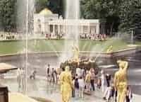 Неизвестный-Петергоф-Петергофская-гвардия