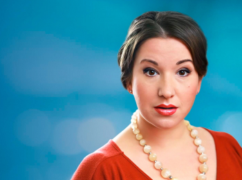 программа Русский Бестселлер: Некрасивая подружка Кофейный след