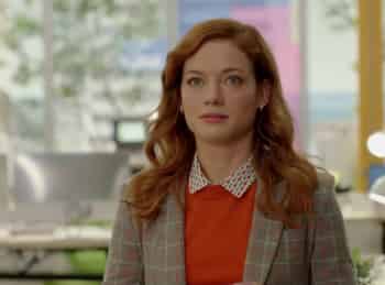 программа Amedia Premium: Необыкновенный плейлист Зои 13 серия