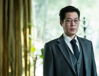 Незнакомец-10-серия